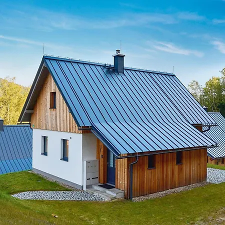 Holiday home Chaloupka U Lesa 264 By Interhome Smrzovka